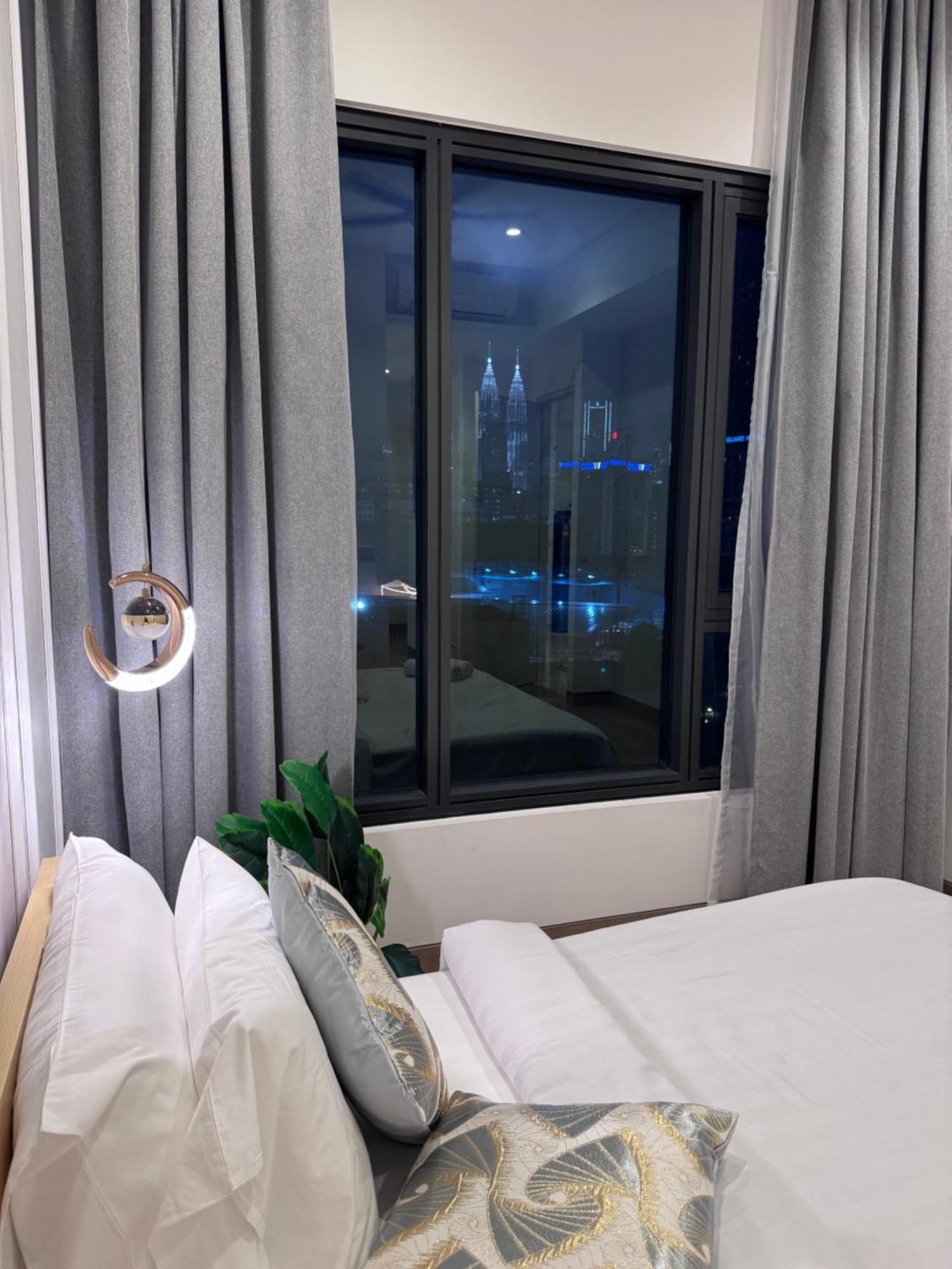 Infinity Pool Suite Bukit Bintang Lalaport Bbcc Kuala Lumpur Eksteriør billede